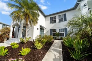 871 Tanbark Dr 101, Naples