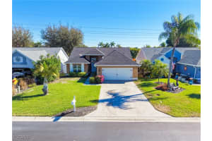 15068 Cloverdale Dr, Fort Myers