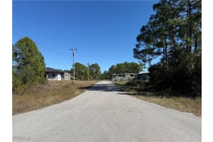 715 Bedford Drive, Lehigh Acres, FL 33974 - MLS#2026005773