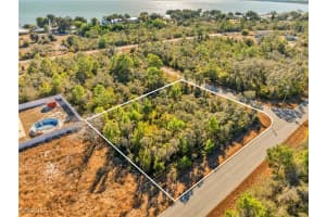 222 Cross Creek Avenue, Lake Placid, FL 33852 - MLS#2026005794