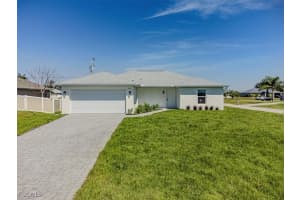 1101 1st Place, Cape Coral, FL 33909 - MLS#2026005855