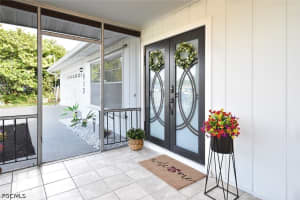 912 Entrada Drive, Fort Myers, FL 33919 - MLS#2026005860