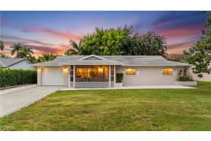 939 Bluebird Street, Naples, FL 34104 - MLS#2026005870