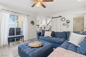 1103 Se 8th Ter Unit D, Cape Coral