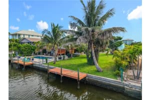 219 Primo Drive, Fort Myers Beach, FL 33931 - MLS#2026005922