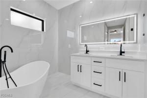 1112 Summa Boulevard, Lehigh Acres, FL 33974 - MLS#2026005927