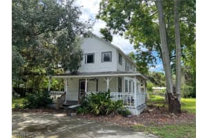 253 S Cypress St, Labelle 253 S Cypress St, Labelle