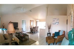 162 Se 18th Ter, Cape Coral