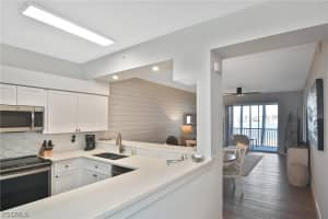 10460 Washingtonia Palm Way, Fort Myers, FL 33966 - MLS#2026006163