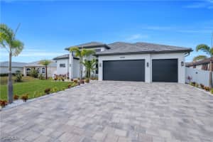 4006 Sw 25th Ct, Cape Coral