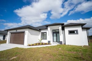 2903 17th Street, Lehigh Acres, FL 33972 - MLS#2026006265