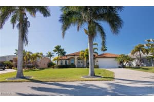 4122 21st Place, Cape Coral, FL 33914 - MLS#2026006345