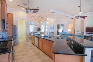 4122 21st Place, Cape Coral, FL 33914 - MLS#2026006345