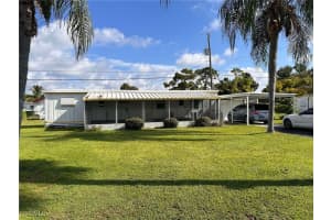 168 Lamplighter Ln, North Fort Myers