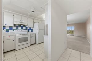 2121 Collier Avenue, Fort Myers, FL 33901 - MLS#2026006360