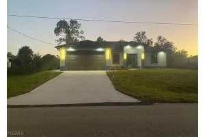 3805 17th Street, Lehigh Acres, FL 33971 - MLS#2026006414