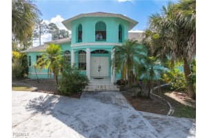 822 Costa Place, Lehigh Acres, FL 33972 - MLS#2026006419