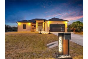 2506 73rd St W, Lehigh Acres