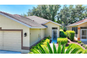 2297 Carnaby Ct, Lehigh Acres