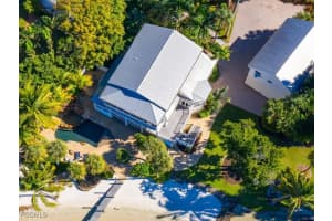 100 Fairview Ave, Fort Myers, FL 33905 - MLS#2026006523