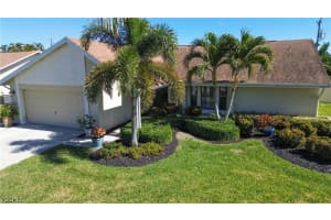 611 Se 20th Pl, Cape Coral