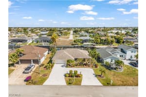 4215 13th Avenue, Cape Coral, FL 33914 - MLS#2026006548