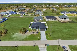 3911 40TH Terrace, Cape Coral, FL 33993 - MLS#2026006594