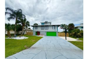 14271 Sandarac Dr, Bokeelia