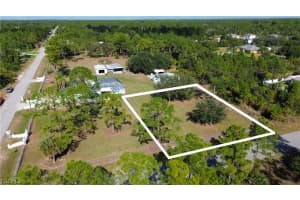 203 9th Street, Lehigh Acres, FL 33972 - MLS#2026006954