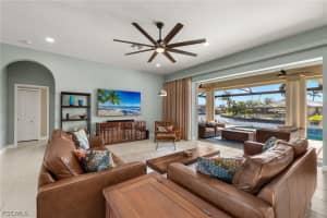 2004 40th Terrace, Cape Coral, FL 33914 - MLS#2026007159