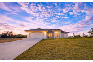 1910 Nw 1st Pl, Cape Coral