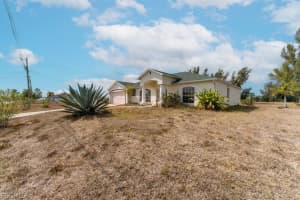 1240 22nd Place, Cape Coral, FL 33993 - MLS#2026007239