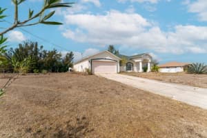 1240 22nd Place, Cape Coral, FL 33993 - MLS#2026007239