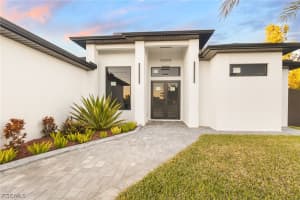 1105 1st Terrace, Cape Coral, FL 33991 - MLS#2026007245