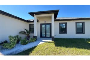 358 Charwood Avenue, Lehigh Acres, FL 33974 - MLS#2026007282