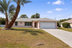 755 Arundel Cir, Fort Myers