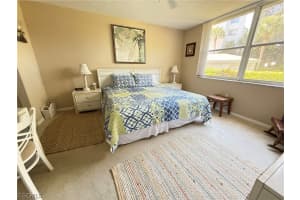 285 Naples Cove Drive, Naples, FL 34110 Sold 03/08/26