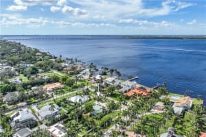 3209 Riverside Drive, Fort Myers, FL 33901 - MLS#2026007454