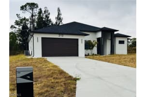 213 5th Avenue, Lehigh Acres, FL 33936 - MLS#2026007521