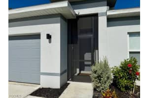 246 10th Place, Cape Coral, FL 33993 - MLS#2026007736