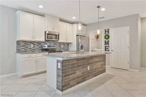 4390 Dutchess Park Road, Fort Myers, FL 33916 - MLS#2026007755