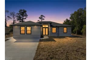 4903 Lee Circle, Lehigh Acres, FL 33971 - MLS#2026007773