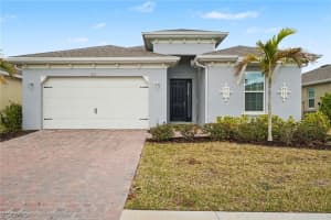 911 Stonewater Lake Ter, Cape Coral 911 Stonewater Lake Ter, Cape Coral