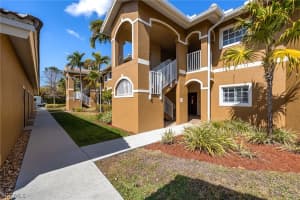 1113 Winding Pines Cir 203, Cape Coral