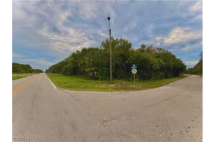 121 Bremen Avenue, Lehigh Acres, FL 33974 - MLS#2026007835