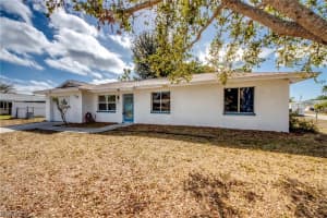 1384 Sourwood Ct, North Fort Myers