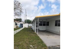 3834 Unique Circle, Fort Myers, FL 33908 - MLS#2026007901