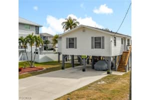 8010 Buccaneer Drive, Fort Myers Beach, FL 33931 - MLS#2026007920