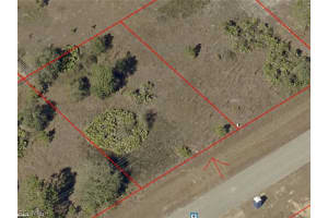 346 McArthur Boulevard, Lehigh Acres, FL 33974 - MLS#2026007939