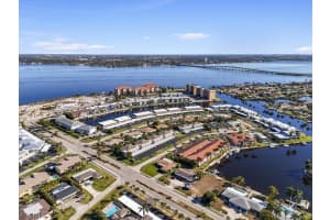 4211 19th Place, Cape Coral, FL 33904 - MLS#2026007961